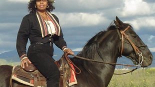black mature cowgirl on you porn